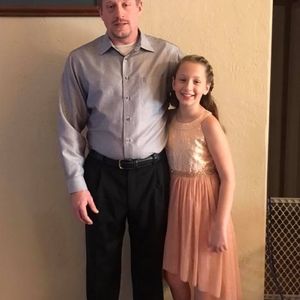 Meet your Posher, Dustin linda